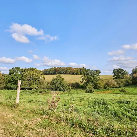 Casa de Férias La Favrais By Interhome